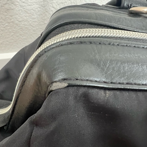 BEIS Black Baby Bag Modern Minimalist Design - Picture 8 of 8